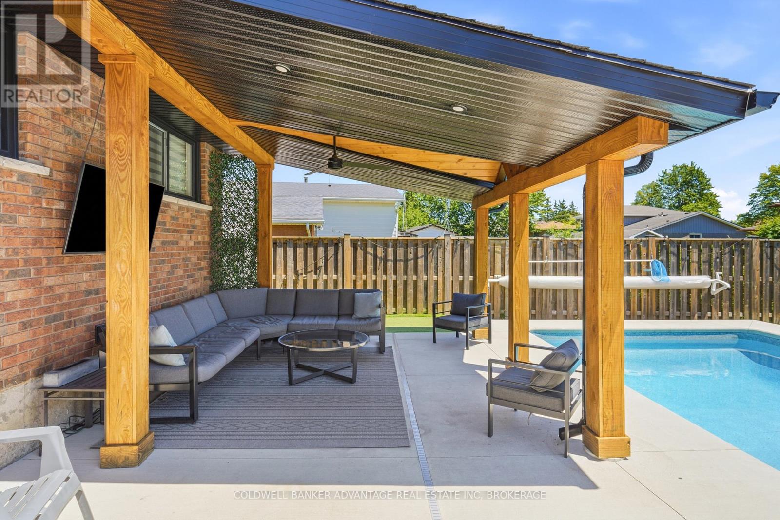 40 WELLBROOK BOULEVARD - 31