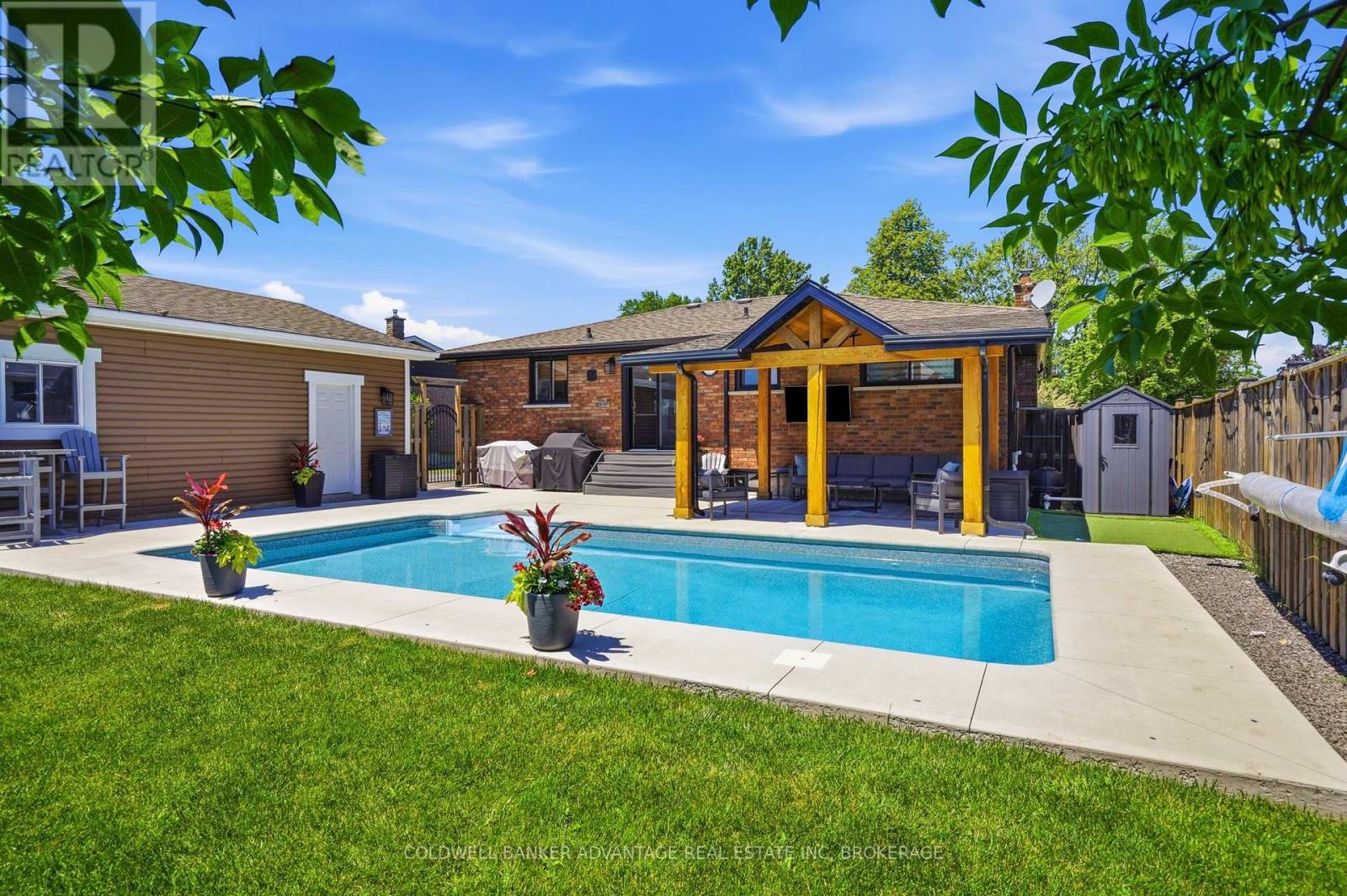 40 WELLBROOK BOULEVARD - 32