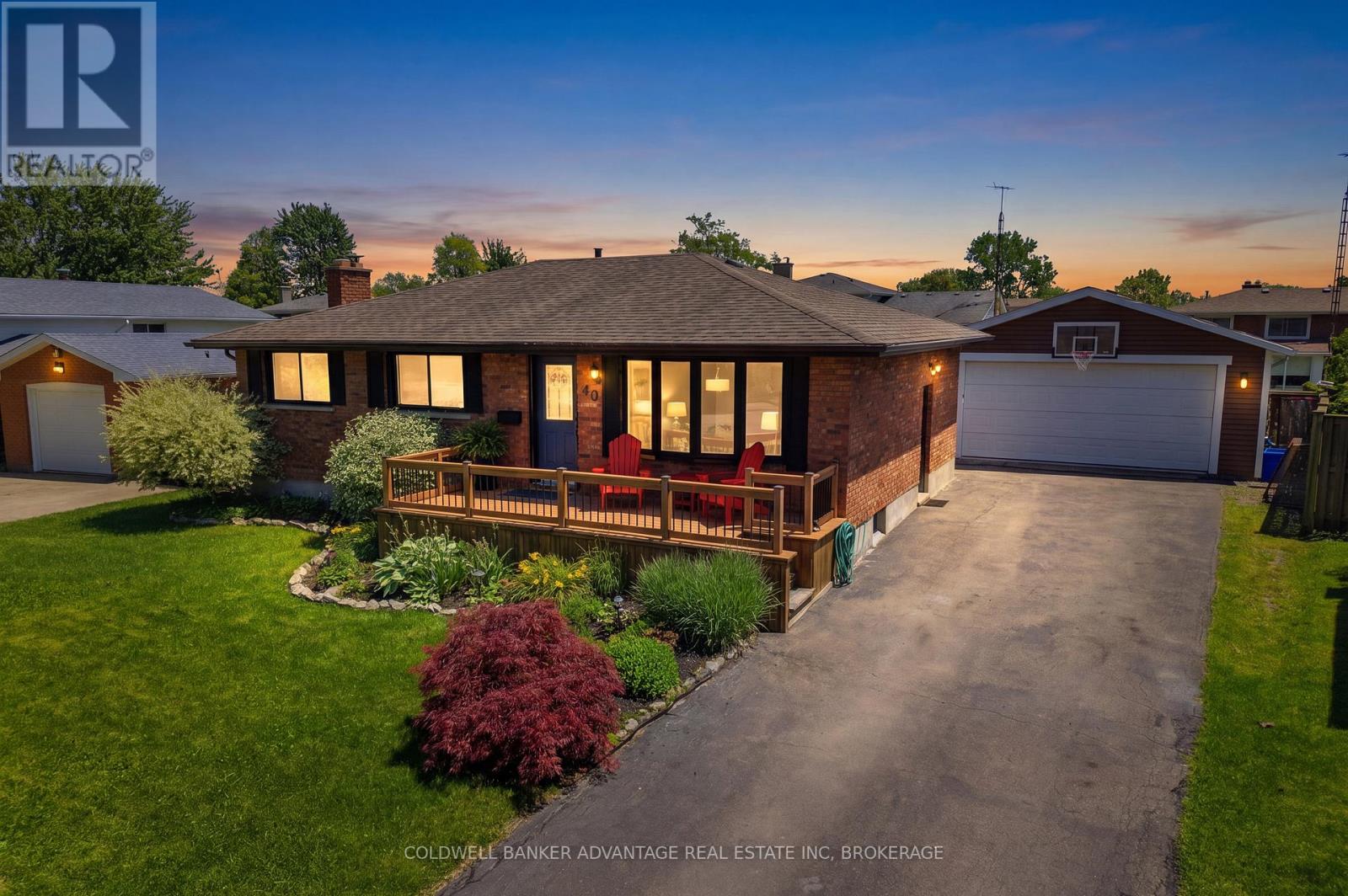 40 WELLBROOK BOULEVARD - 40