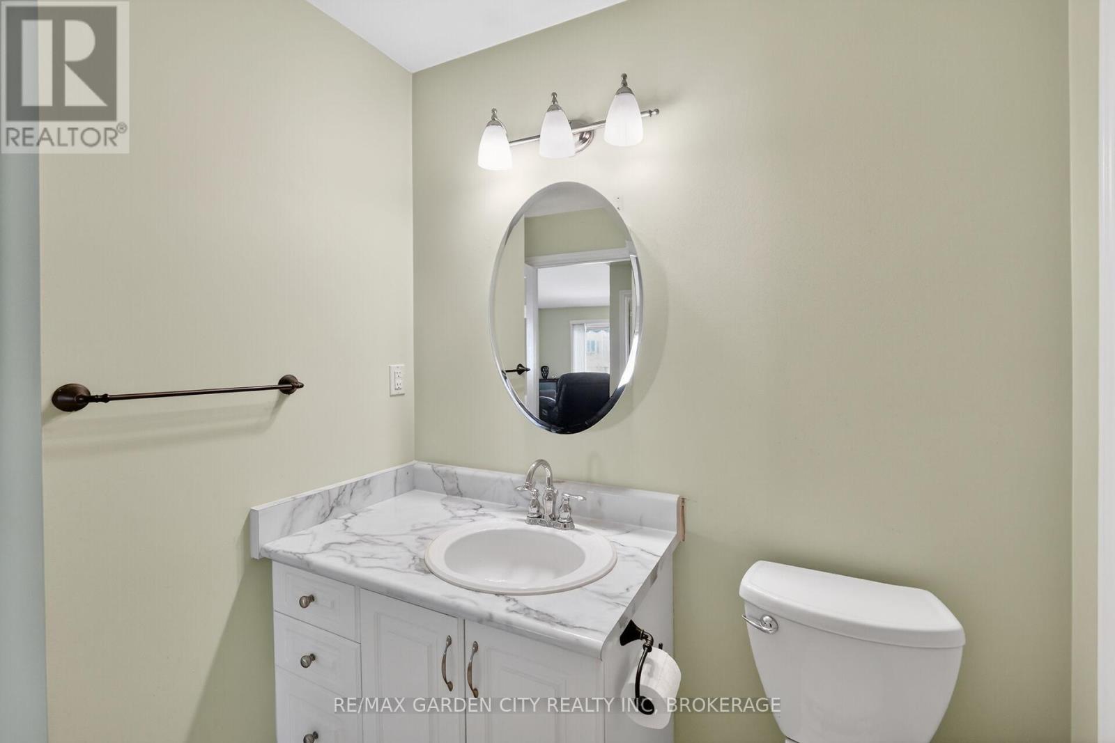 #9 162 FIRST STREET - 16