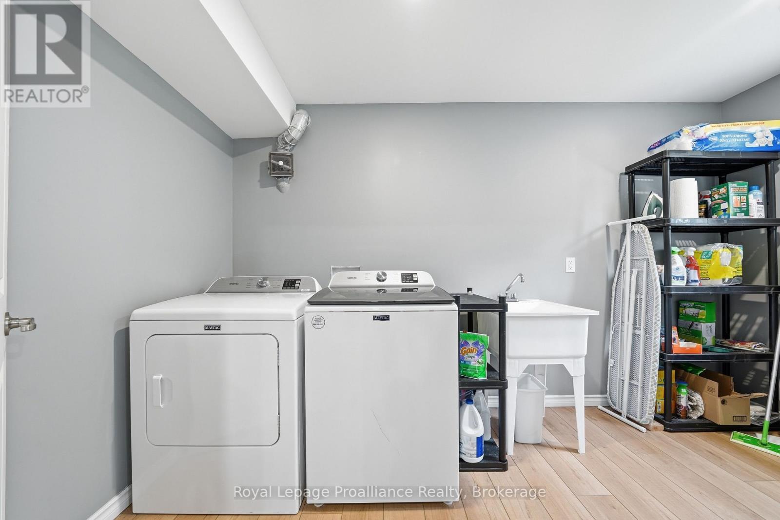 1258 SPRINGBROOK ROAD - 38