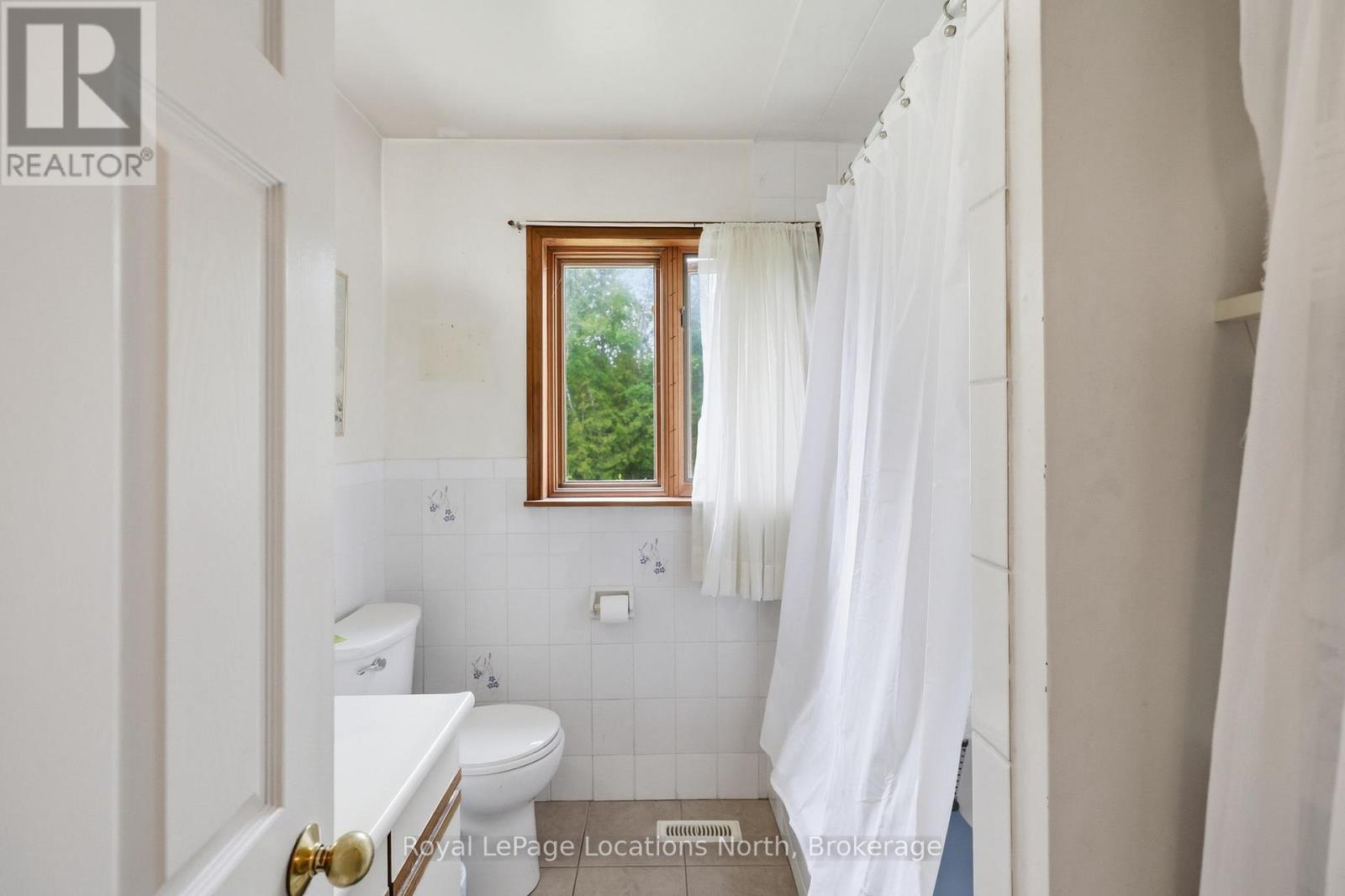 27 YORK STREET - 22