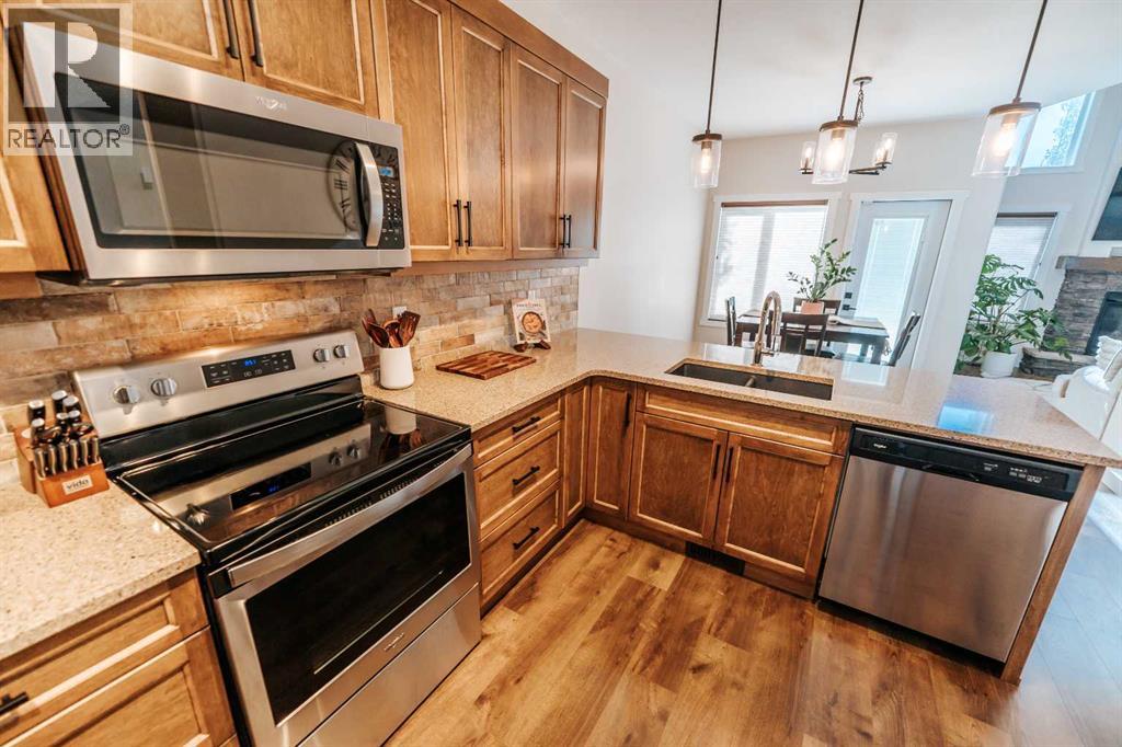 2723 45 Street S - 12