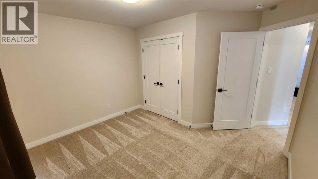 2723 45 Street S - 31