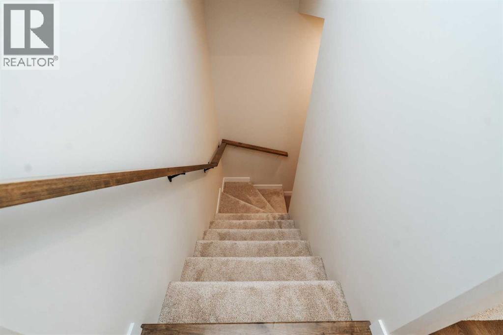 2723 45 Street S - 32