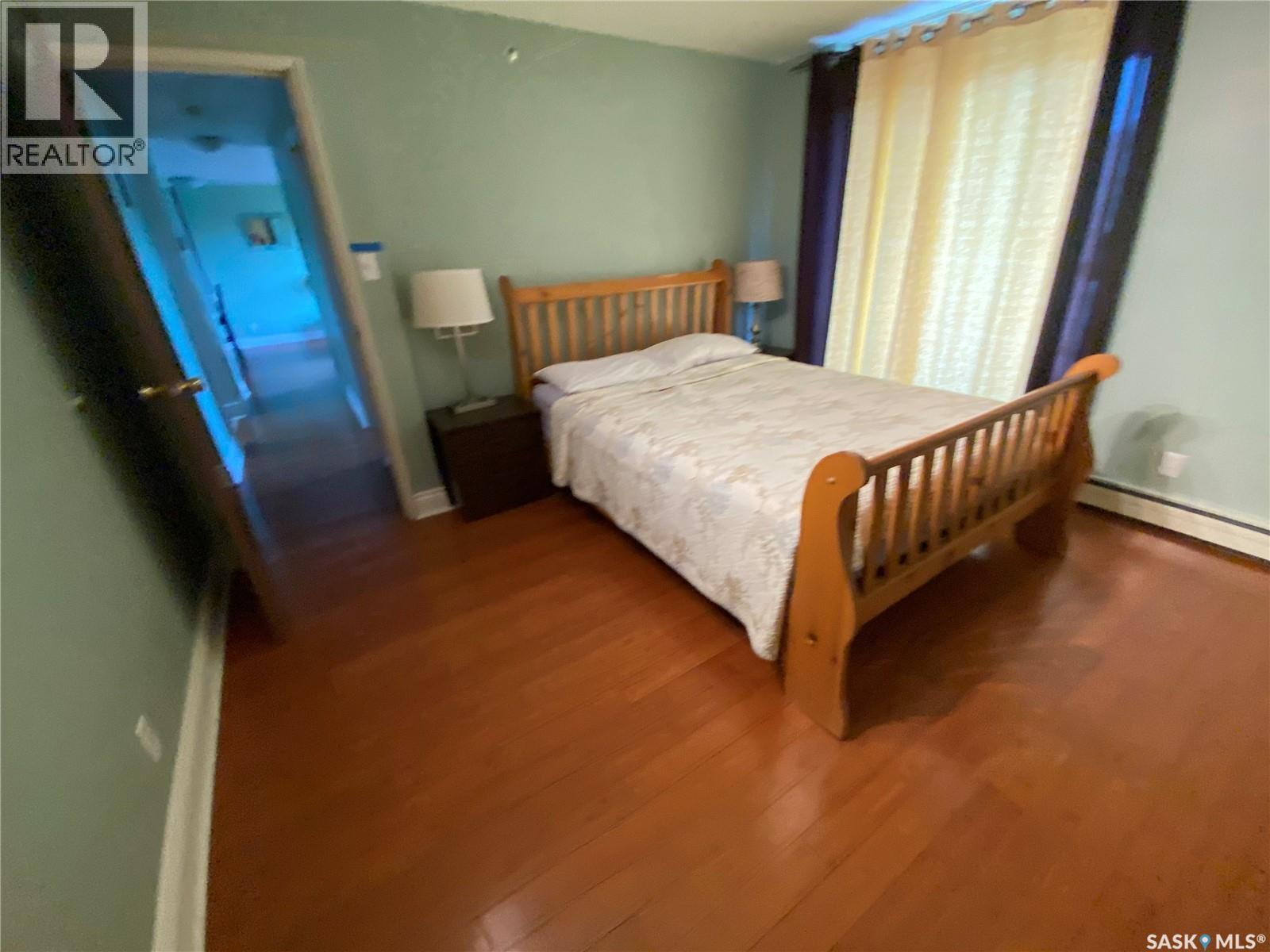 #703 311 6th AVENUE N - 14