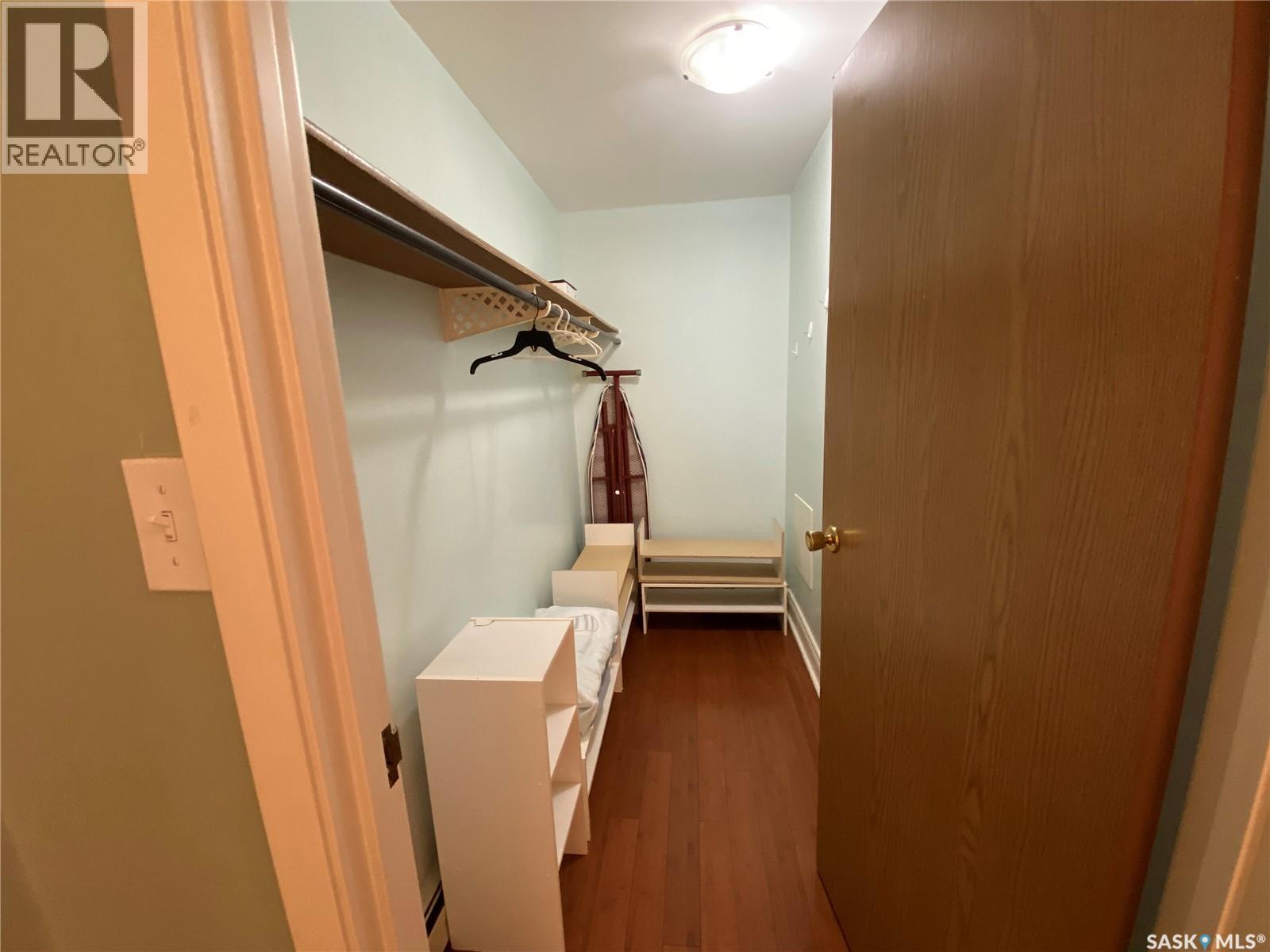 #703 311 6th AVENUE N - 15