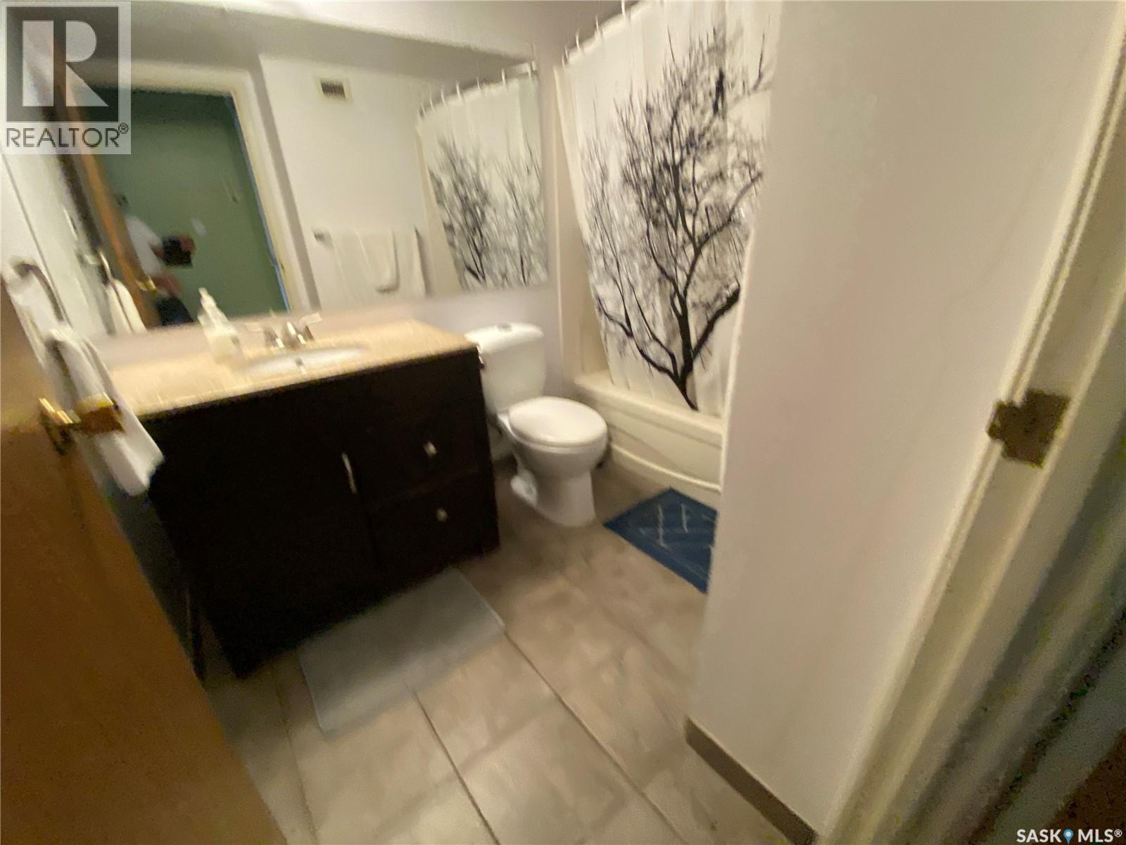 #703 311 6th AVENUE N - 16