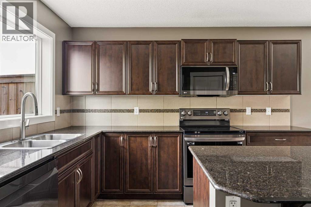 218 Kingsbridge Road SE — photo 13