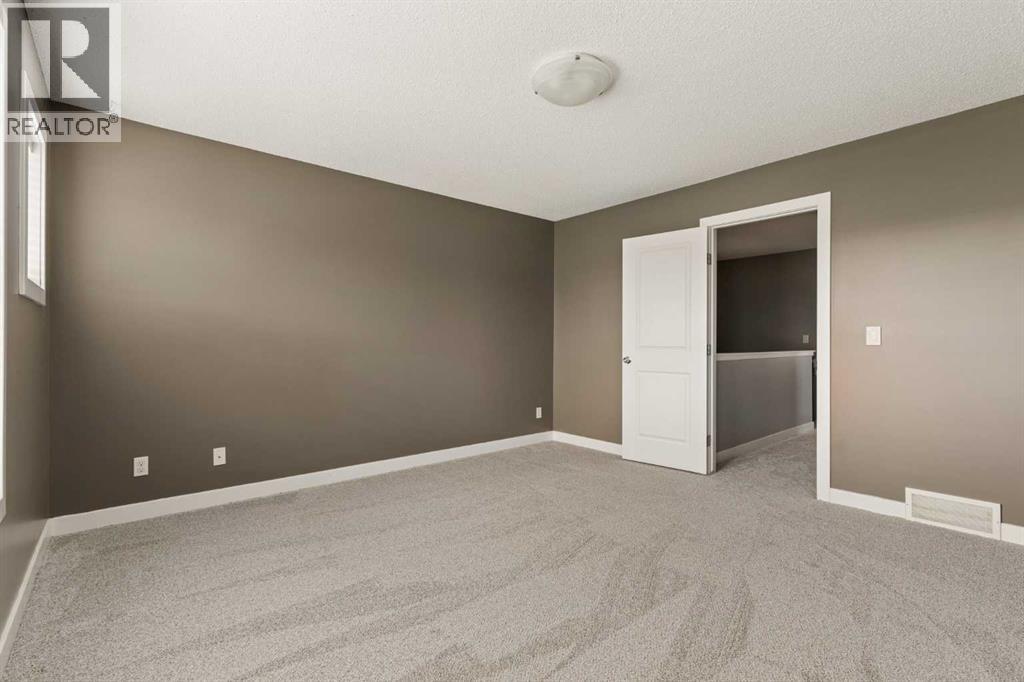 218 Kingsbridge Road SE — photo 22