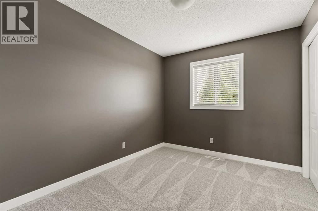 218 Kingsbridge Road SE — photo 24