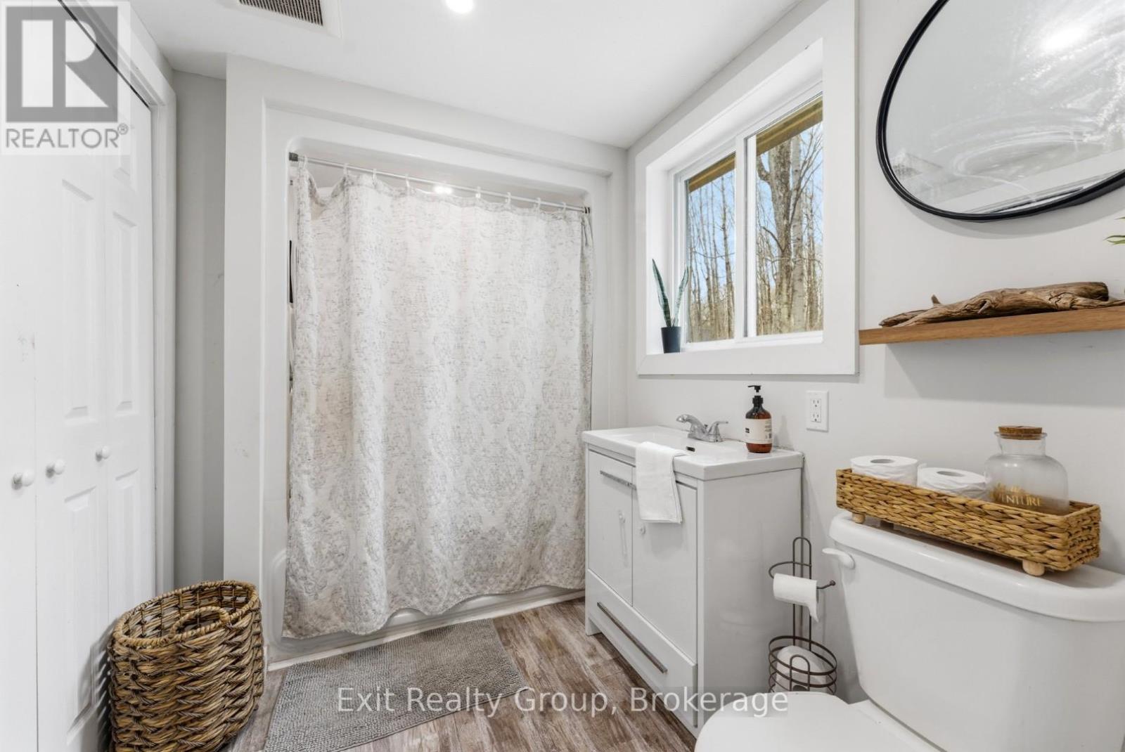 54 PARADISE ROAD - 19
