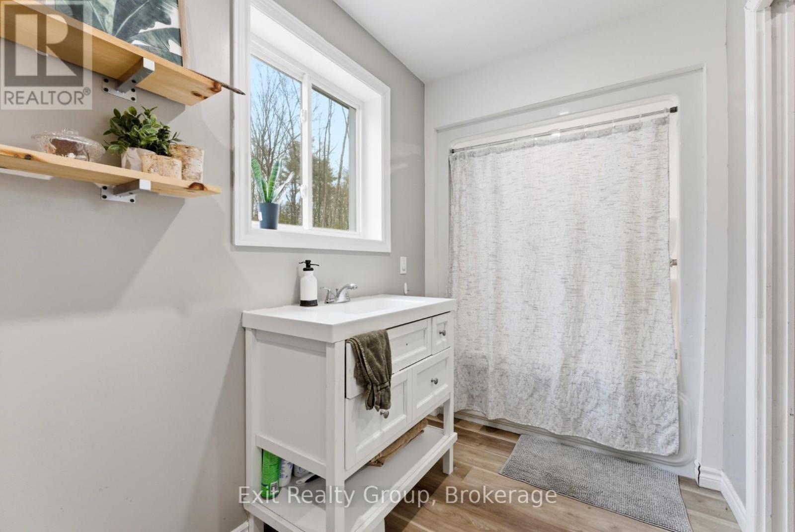 54 PARADISE ROAD - 27