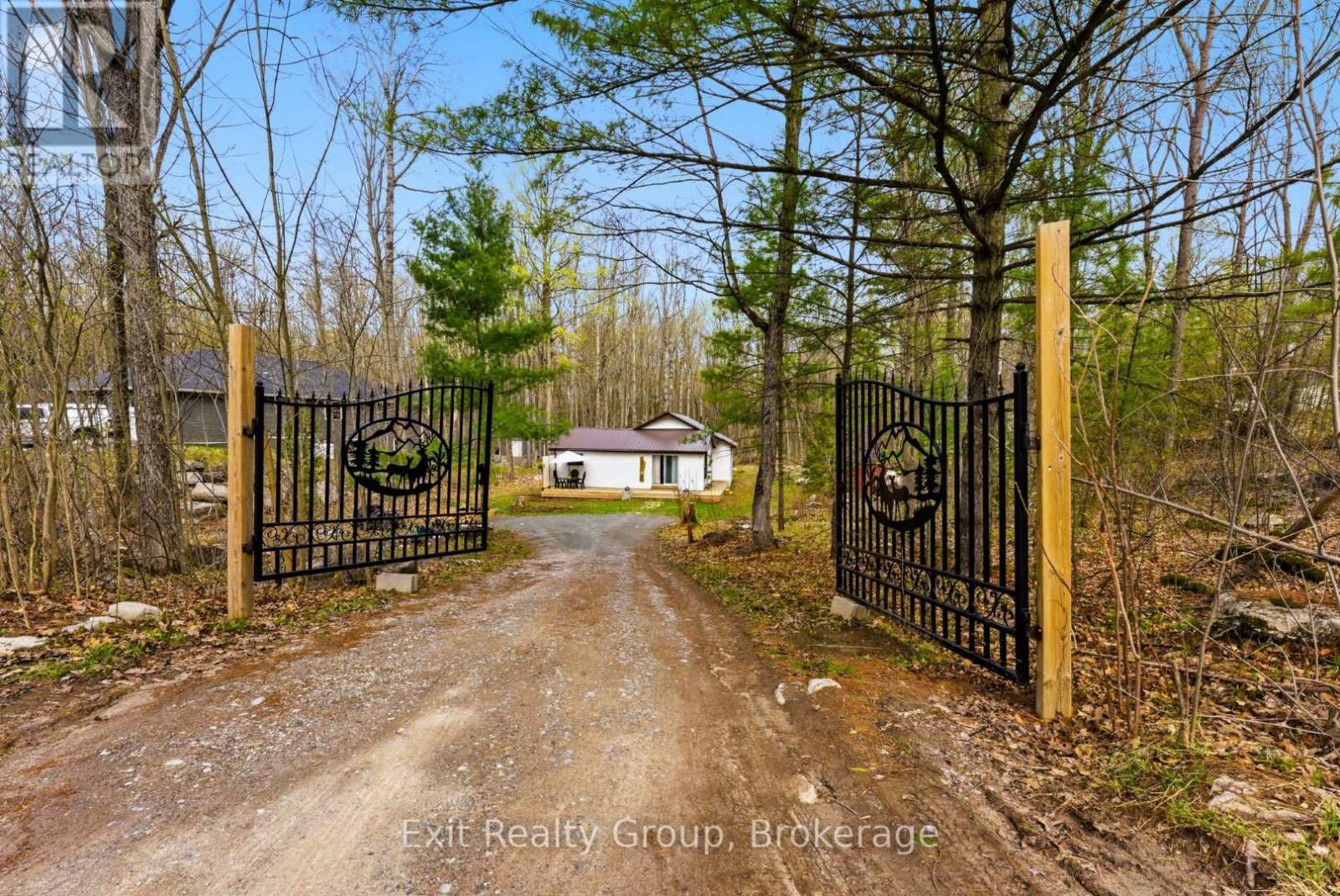 54 PARADISE ROAD - 29