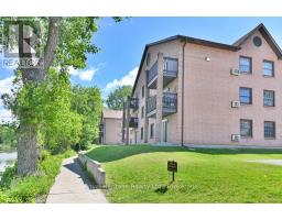 203 - 9 Centre Street, Greater Napanee, ON K7R3X3 Photo 32