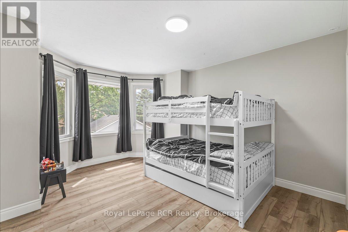 235 4TH STREET CRESCENT - Image 17
