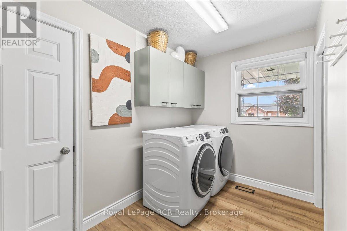 235 4TH STREET CRESCENT - Image 24