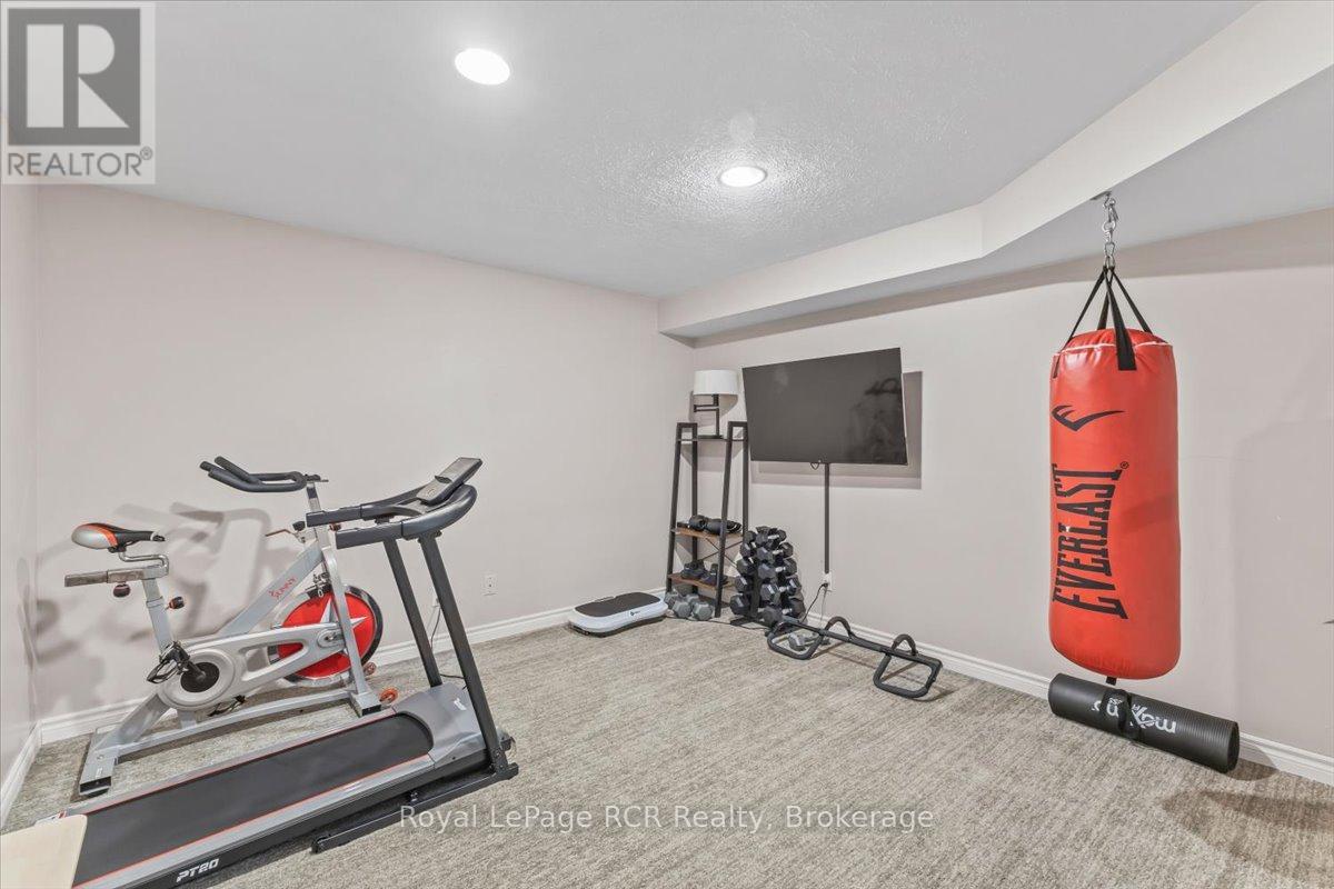 235 4TH STREET CRESCENT - Image 30