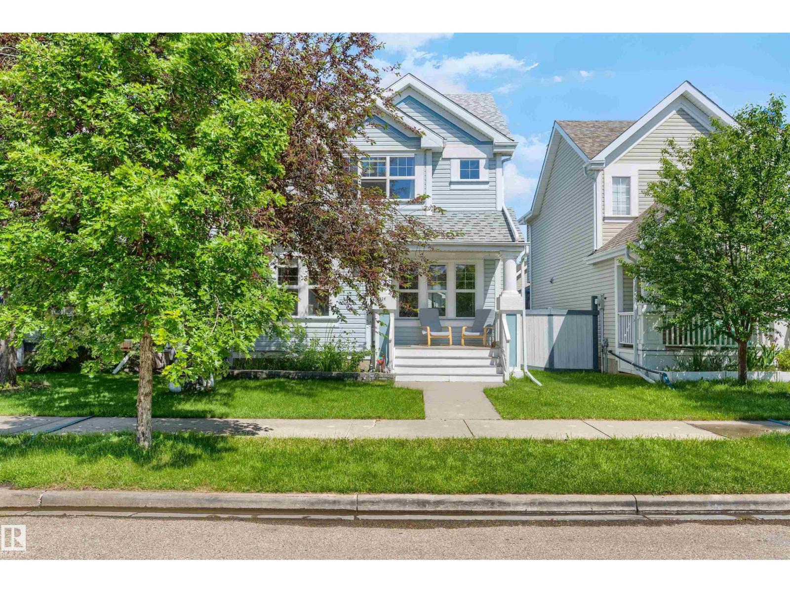 7824 14 AV SW - 1