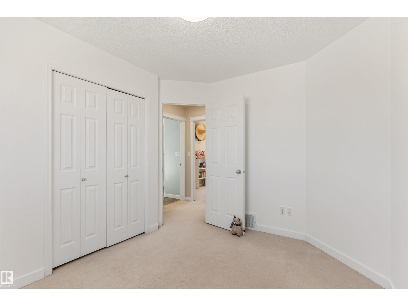 7824 14 AV SW - 28