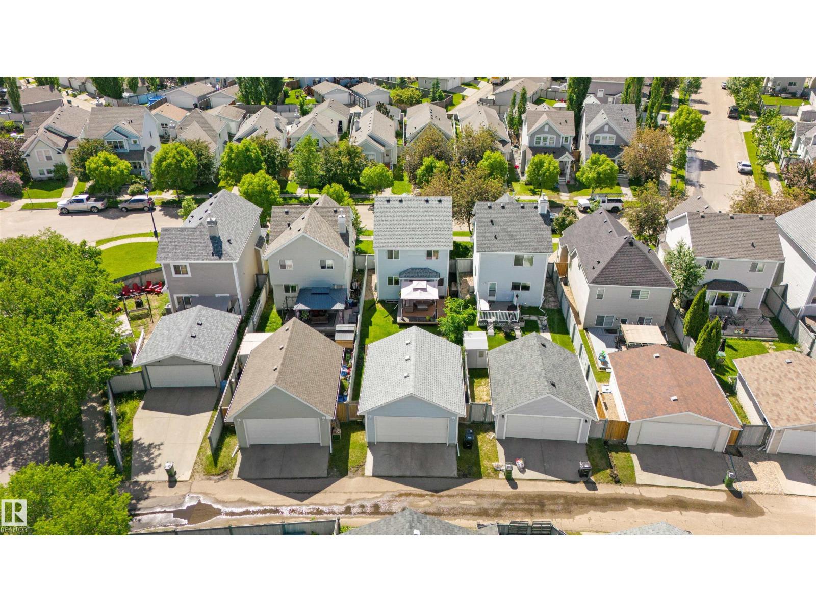 7824 14 AV SW - 52