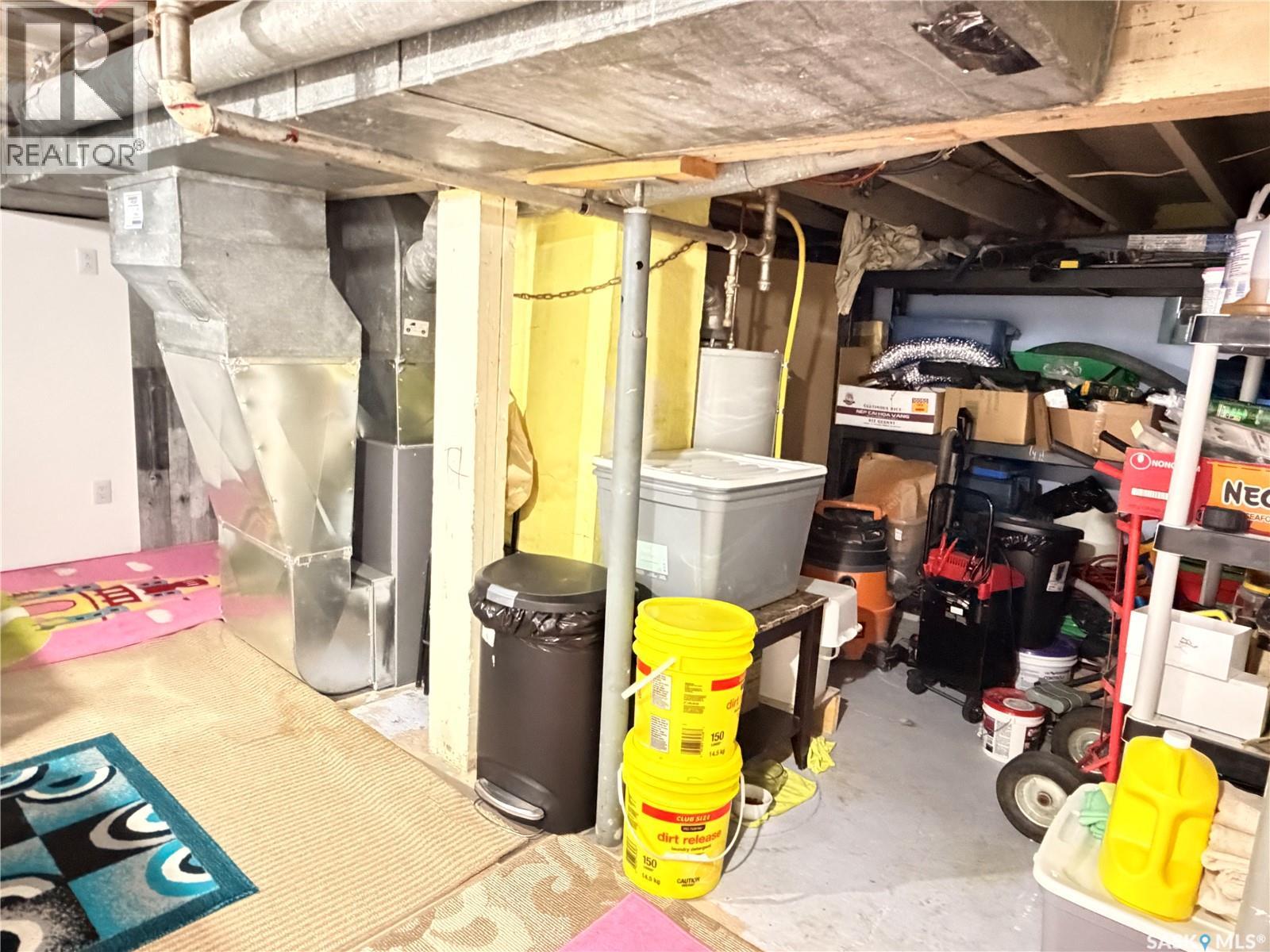 1340 Retallack STREET — photo 18