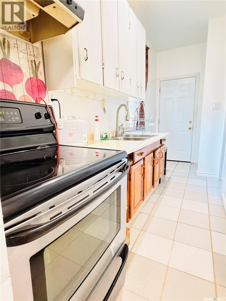 1340 Retallack STREET — photo 6