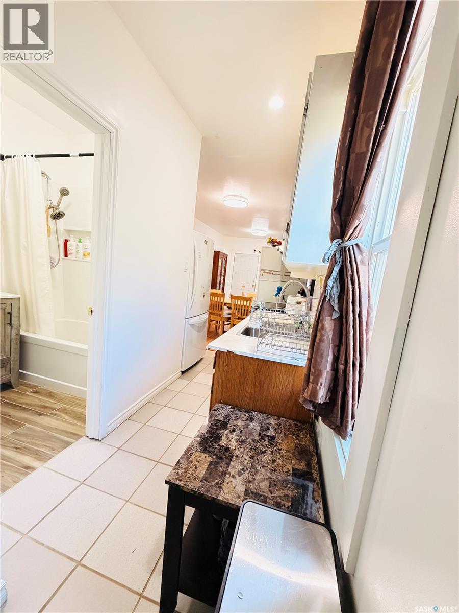 1340 Retallack STREET — photo 8