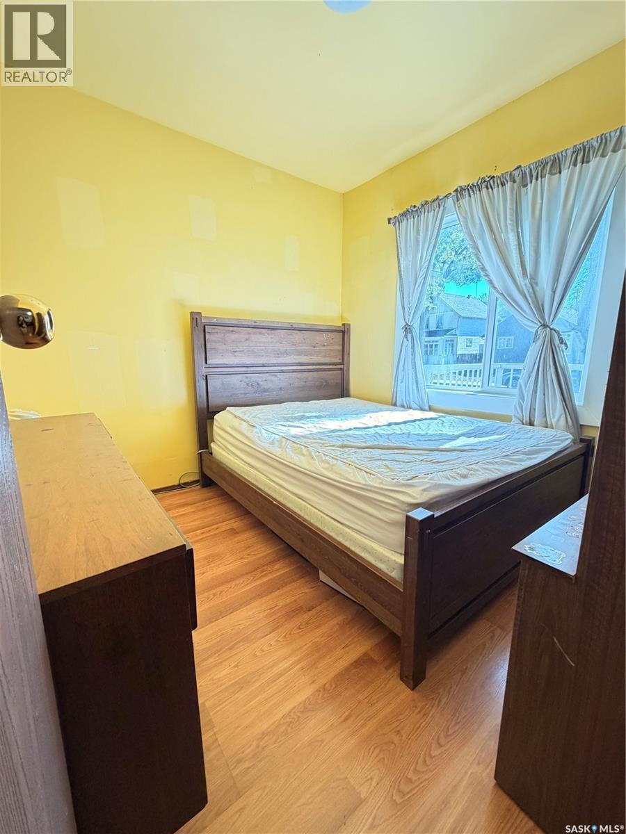 1340 Retallack STREET — photo 9