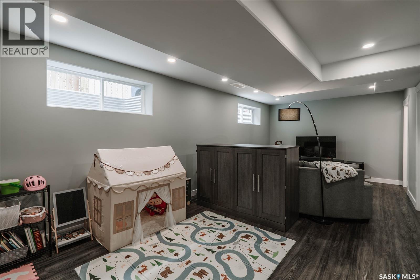 419 Veltkamp CRESCENT — photo 33