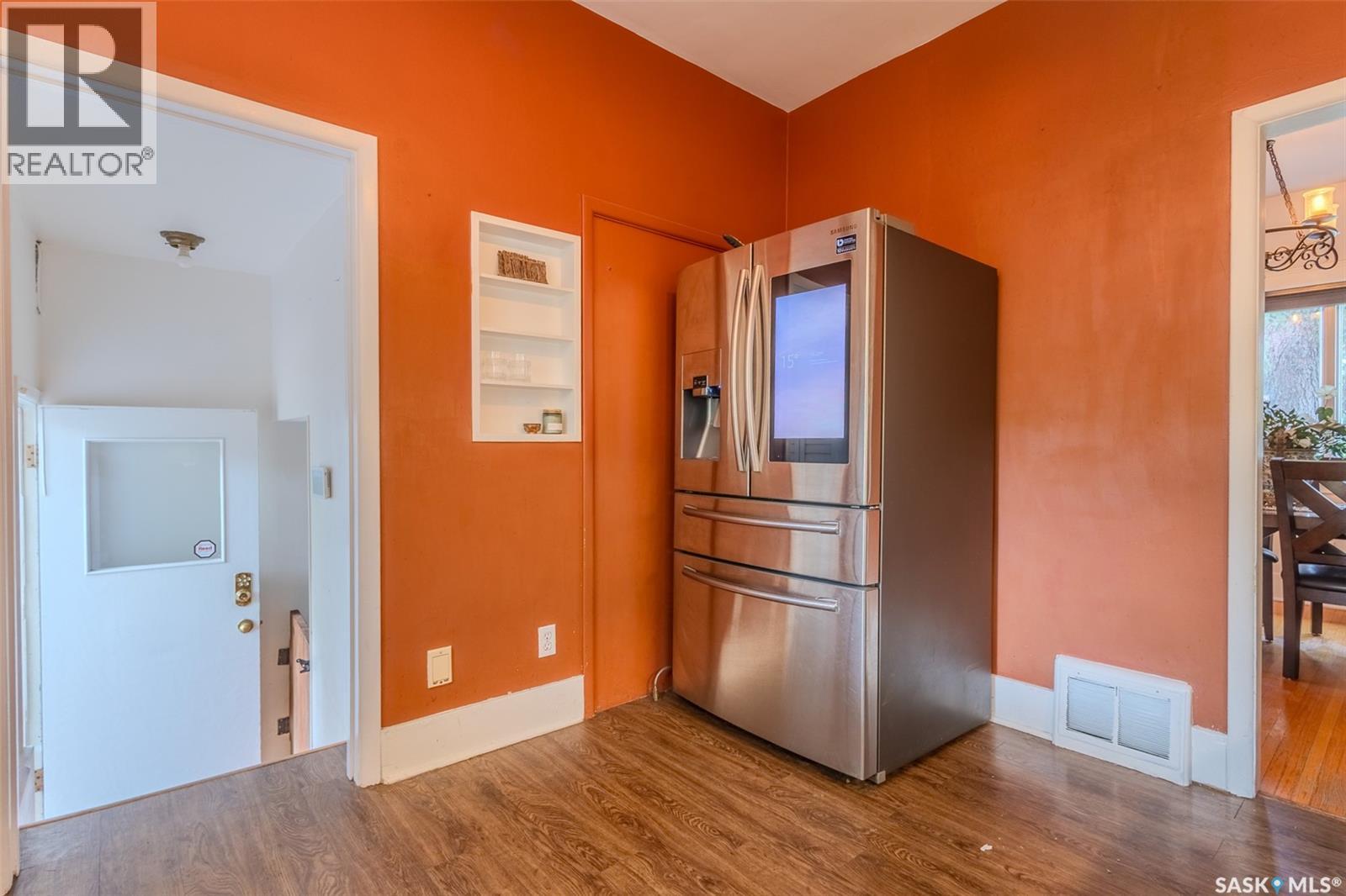 710 University DRIVE — photo 15