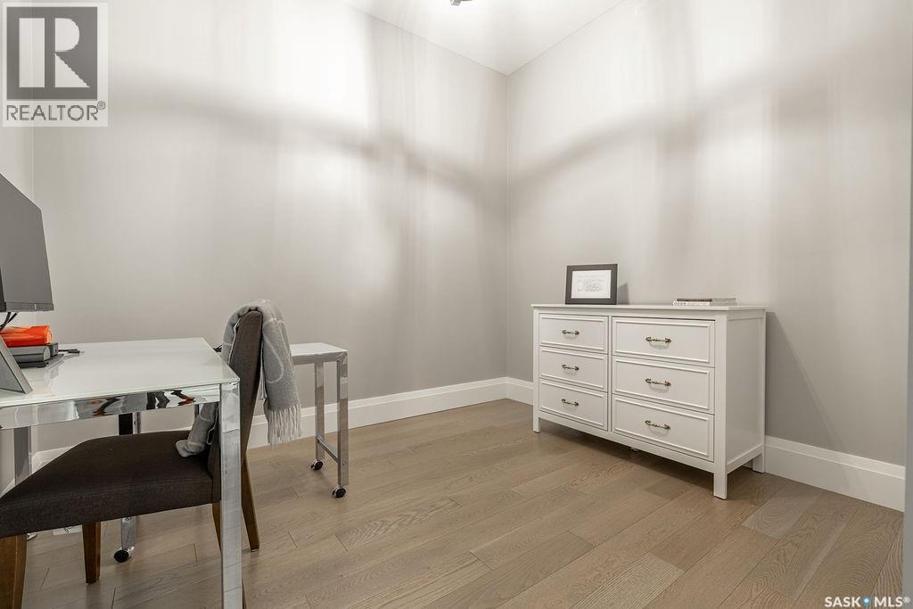107 404 Cartwright STREET — photo 25