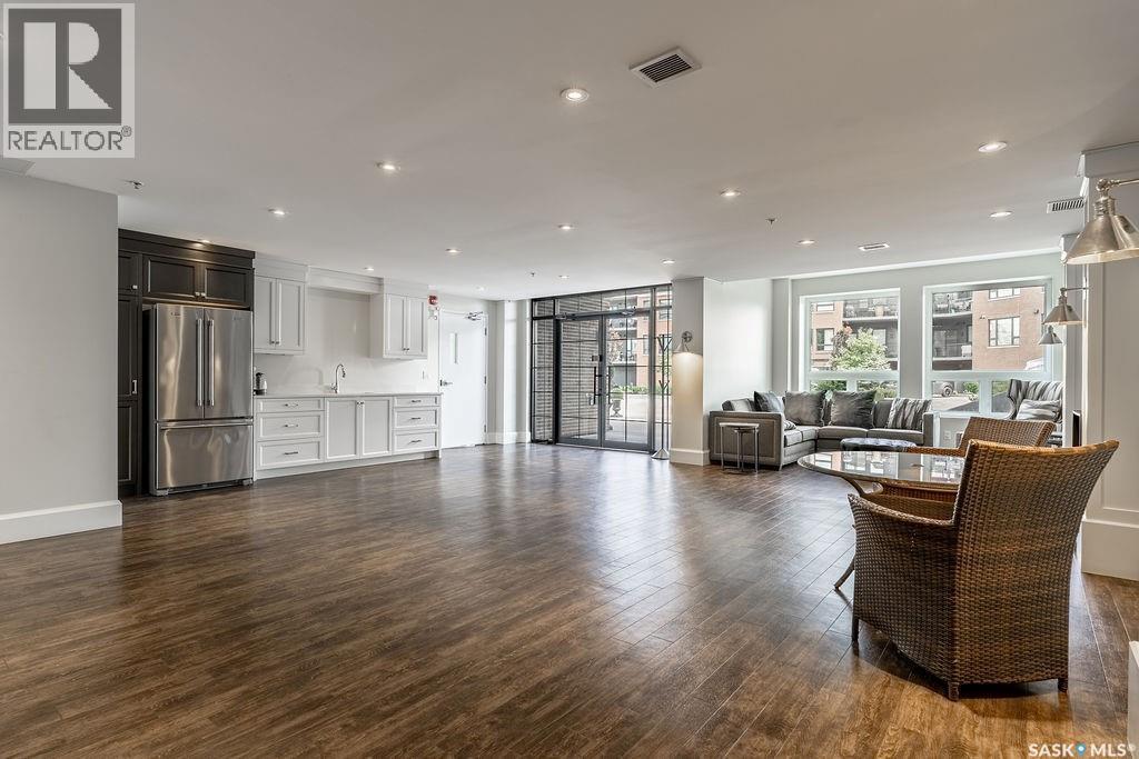 107 404 Cartwright STREET — photo 35