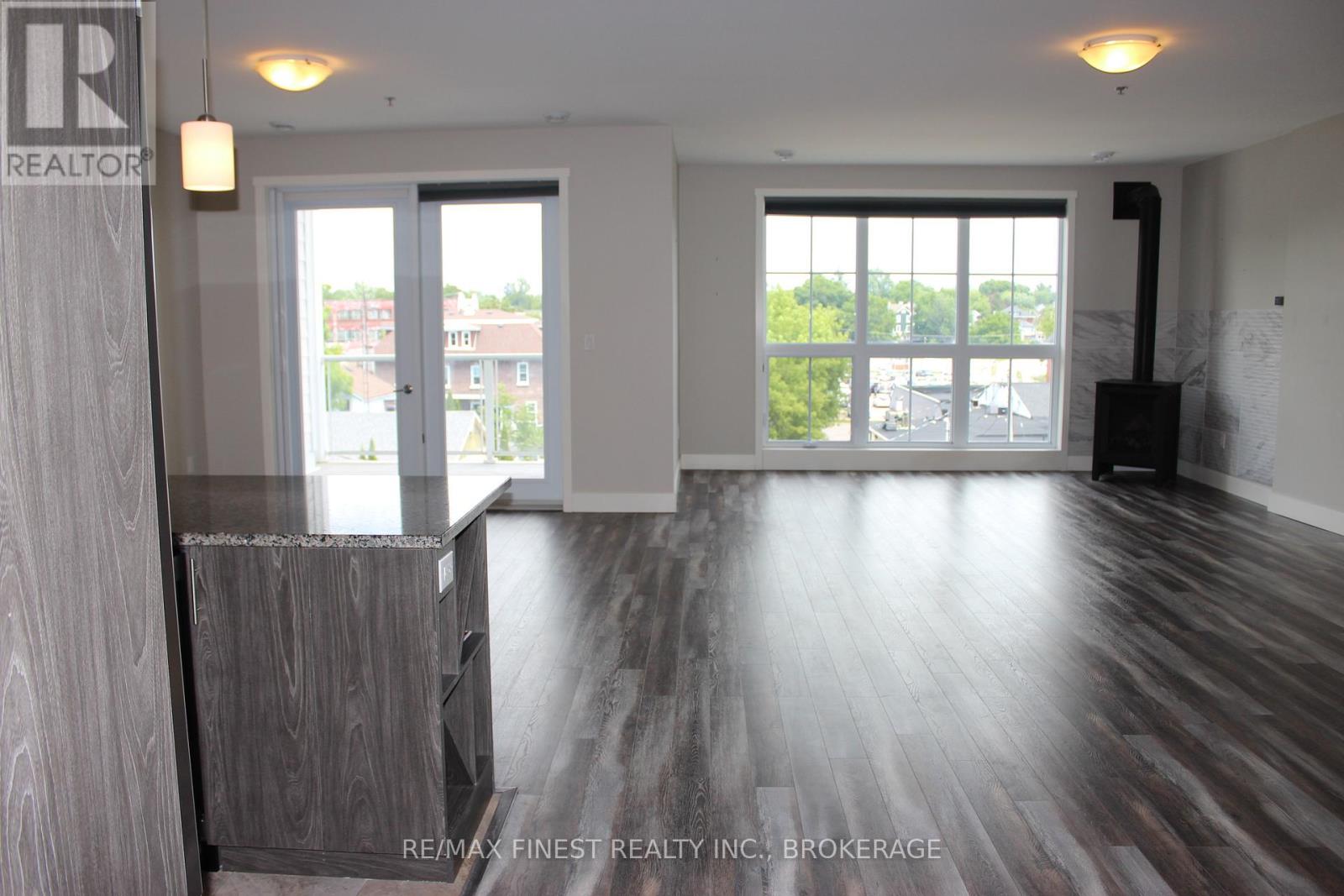 #316 130 WATER STREET - 2