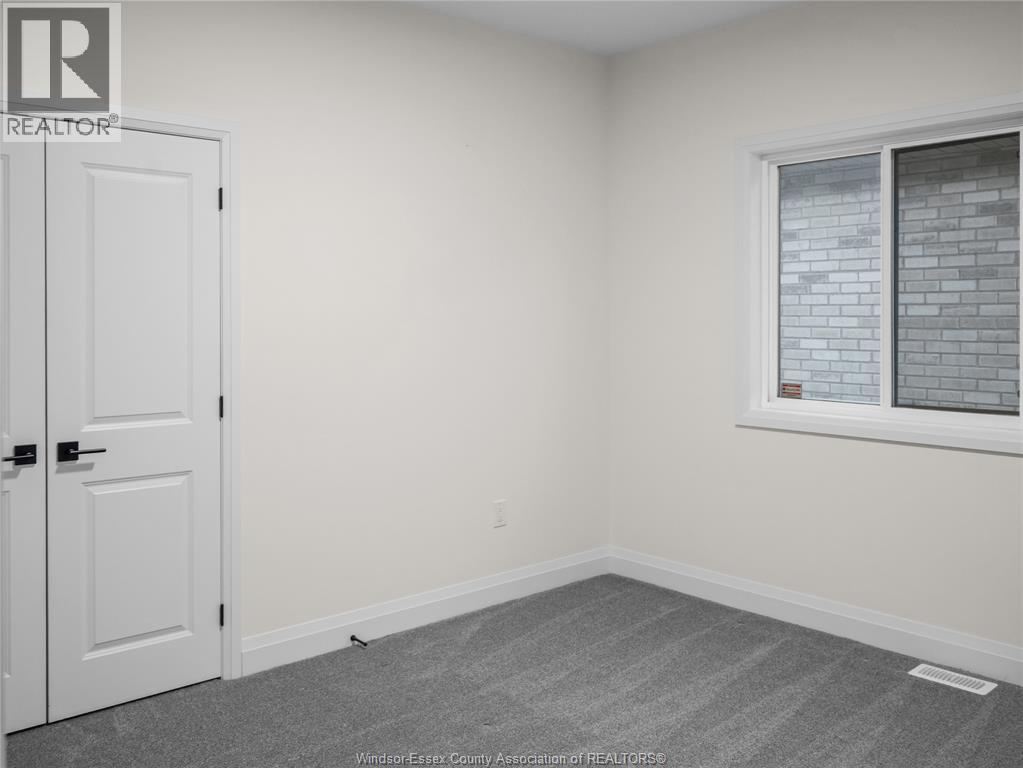 220 MCLELLAN AVENUE - 12