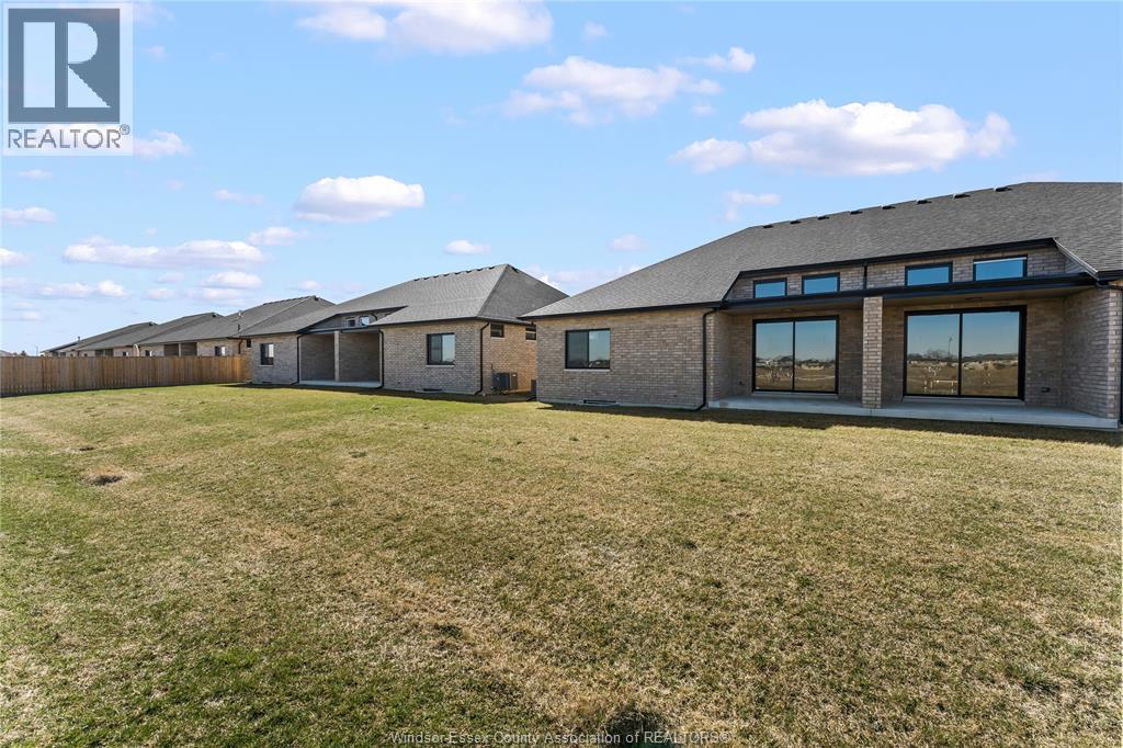 220 MCLELLAN AVENUE - 22