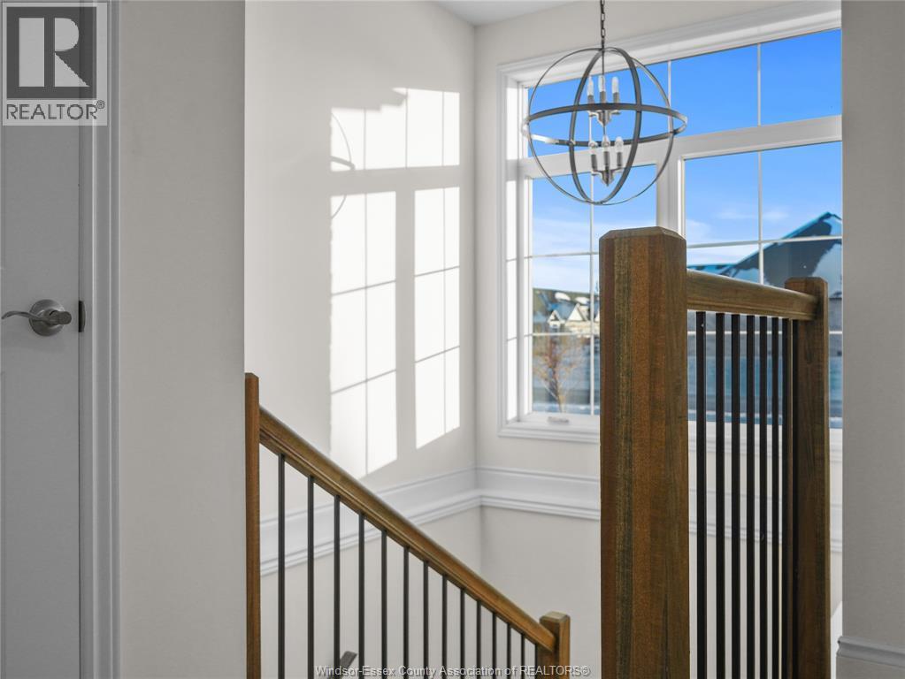 220 MCLELLAN AVENUE - 4
