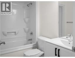 Kitchen - 220 Mclellan Avenue, Amherstburg, ON N9V0H1 Photo 10