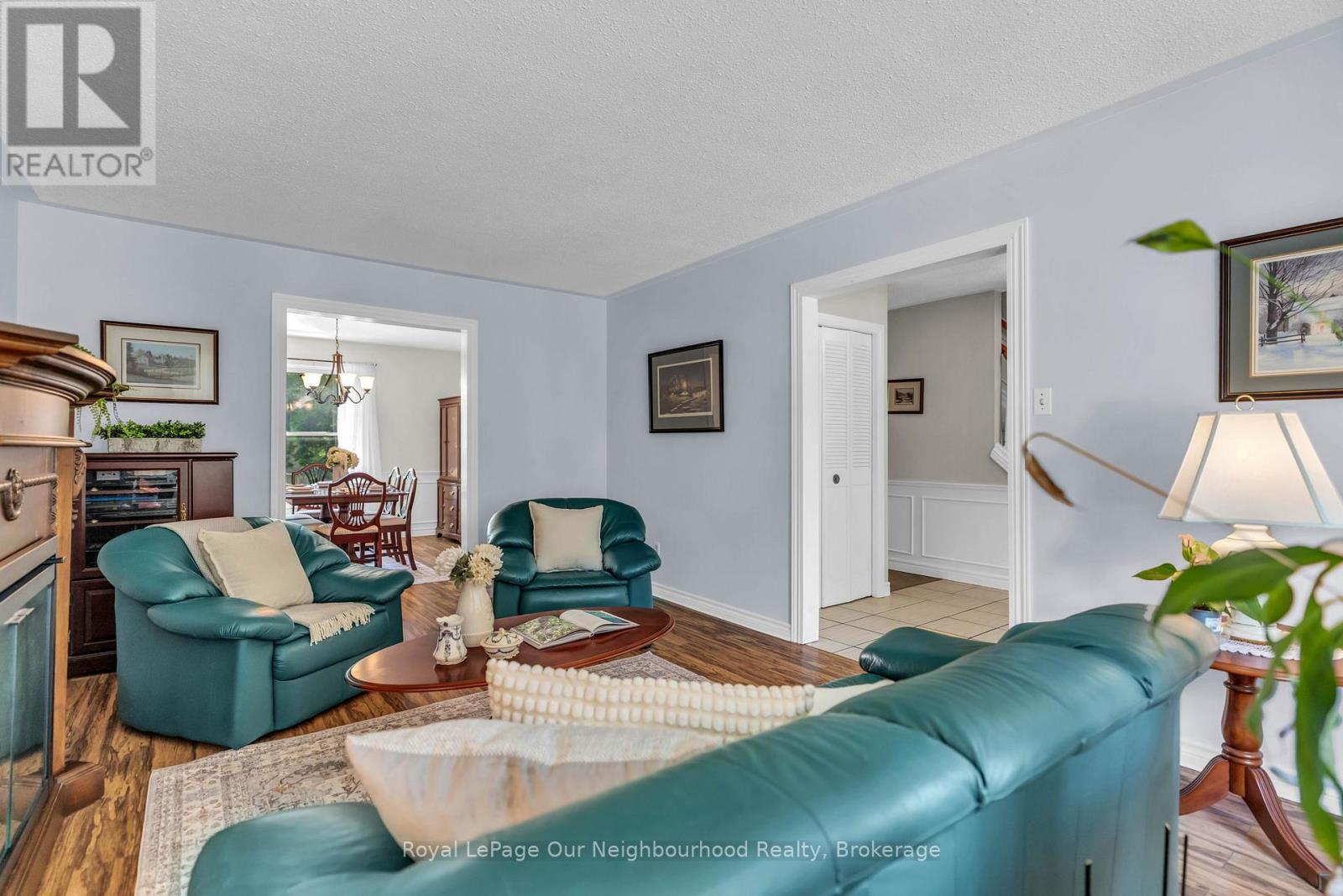 67 BARTLETT CRESCENT - 10