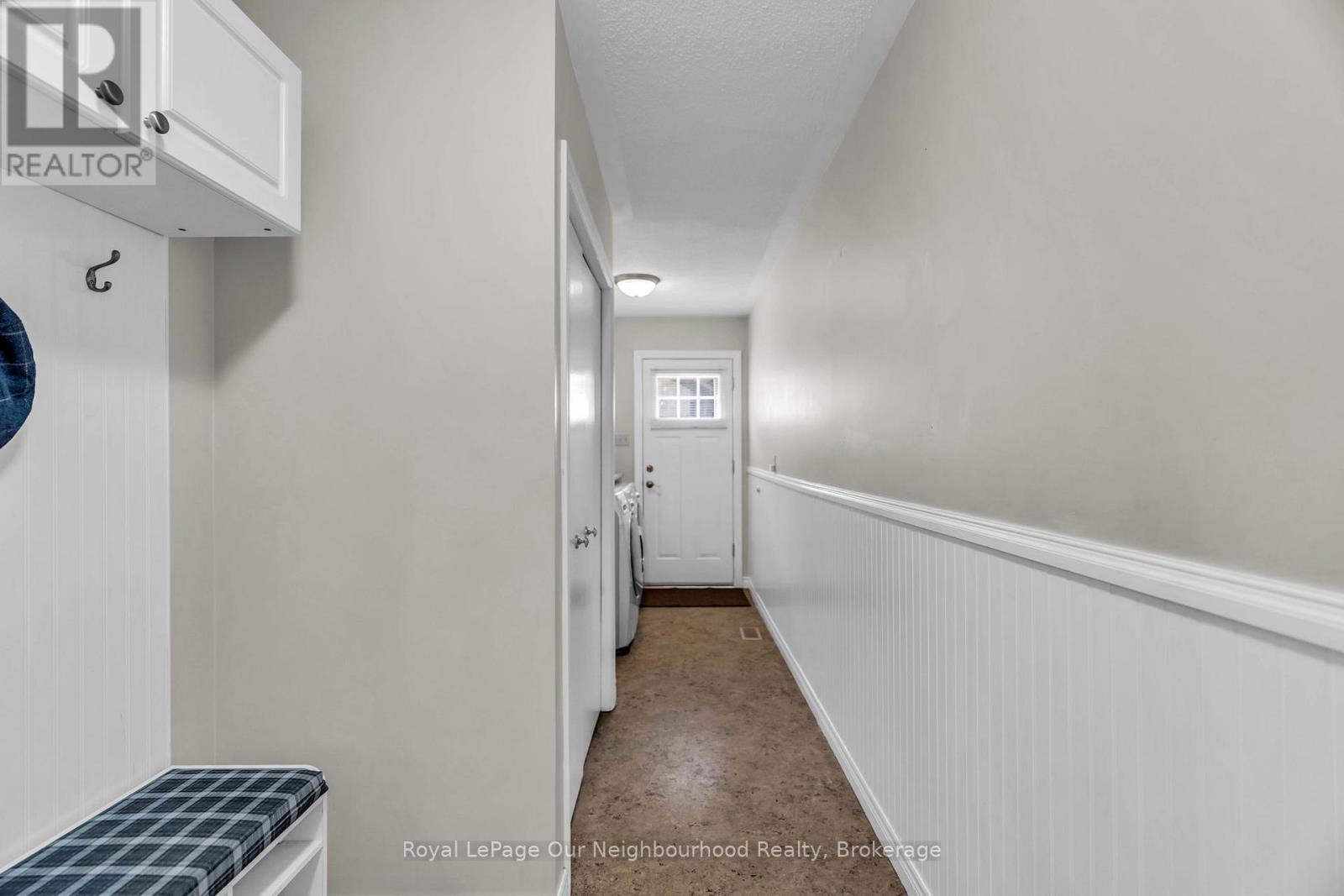 67 BARTLETT CRESCENT - 23