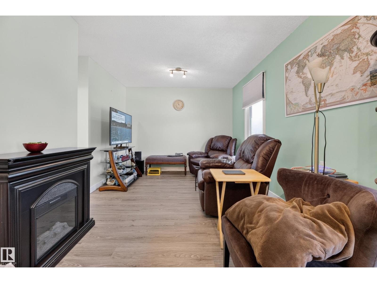 3104 138 AV NW - 38