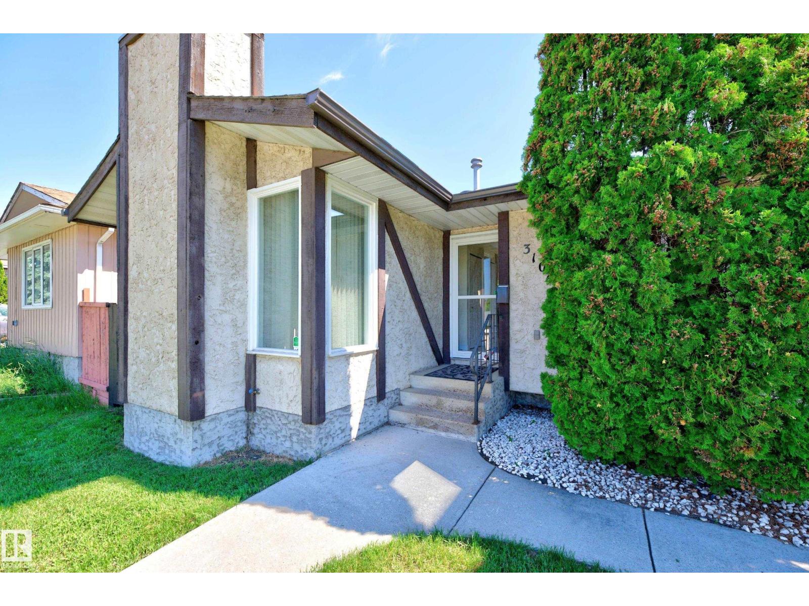 3104 138 AV NW - 4