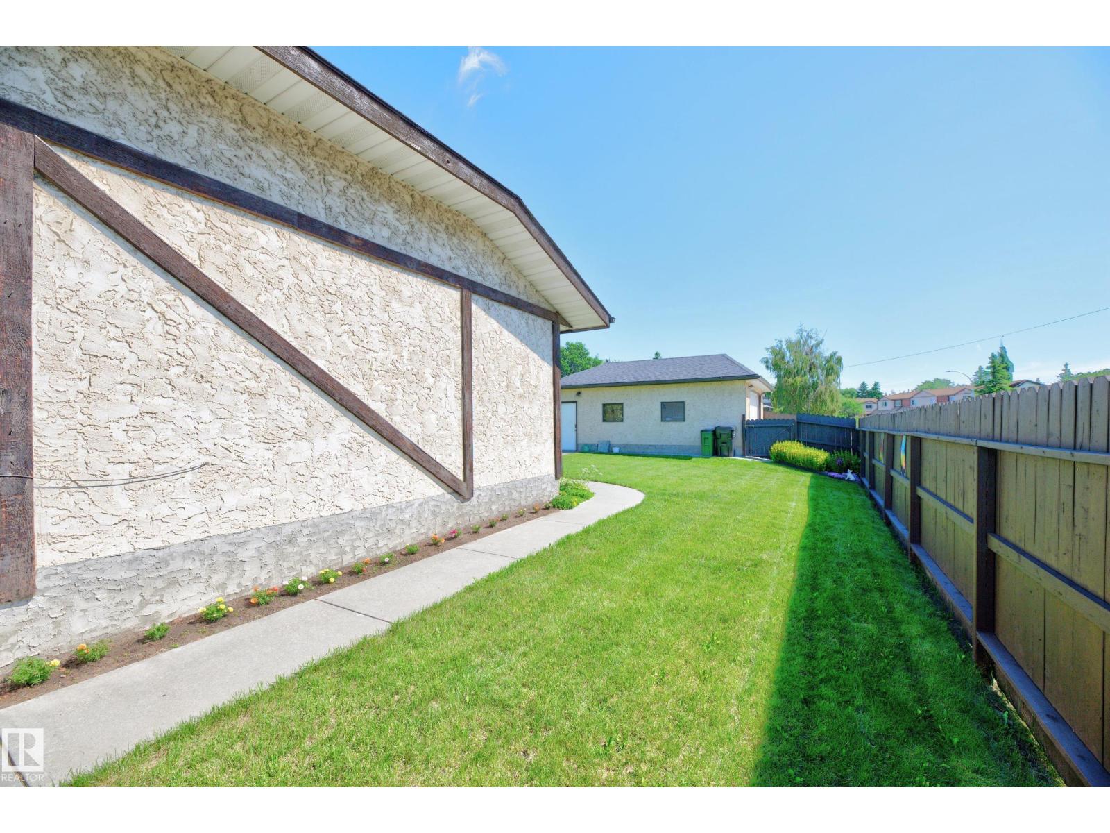 3104 138 AV NW - 7