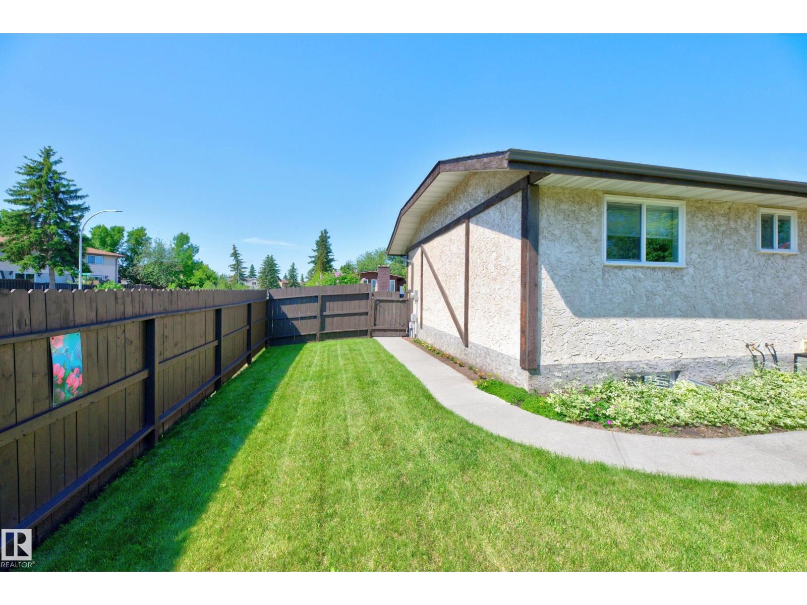 3104 138 AV NW - 8