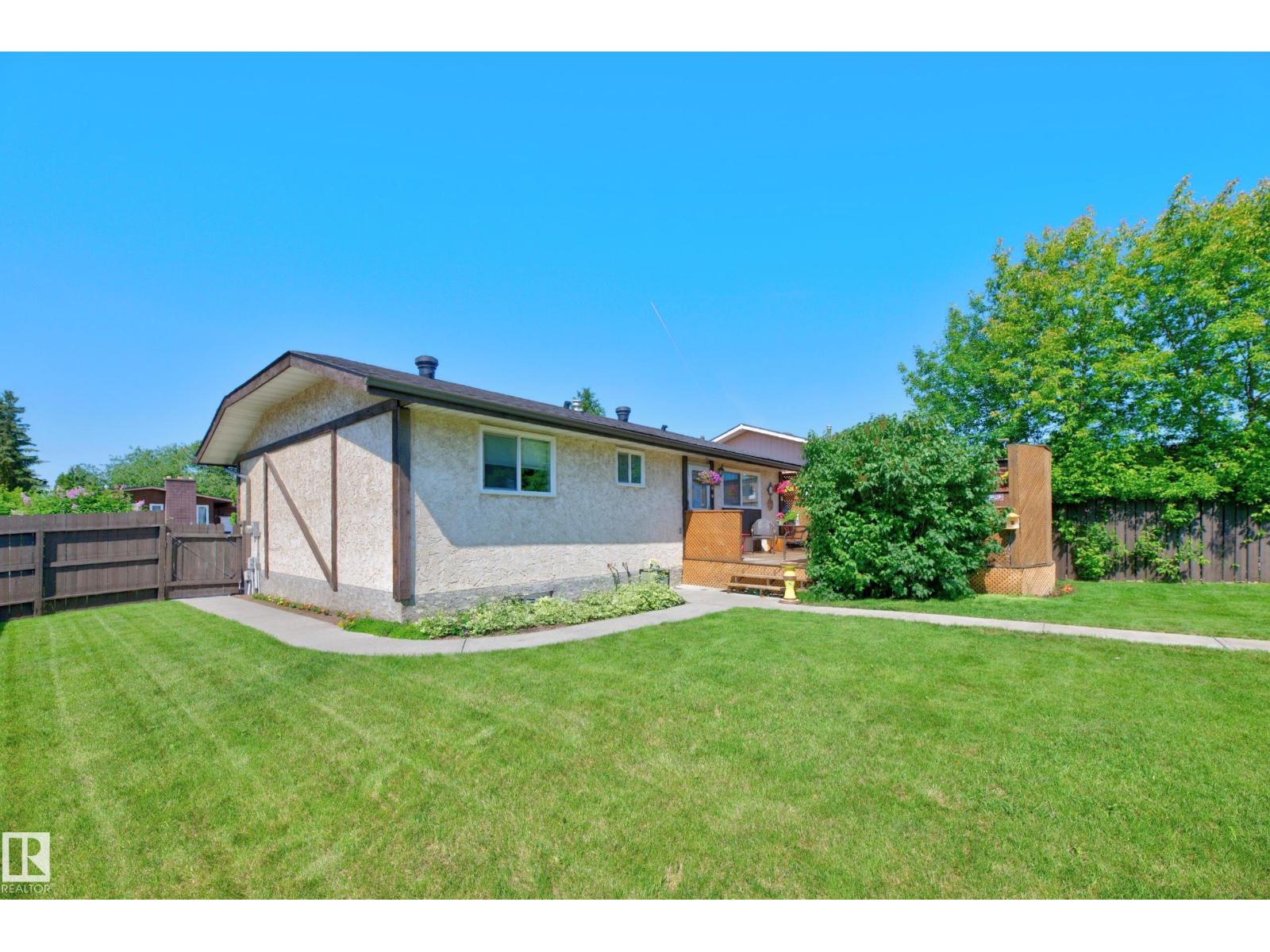 3104 138 AV NW - 9