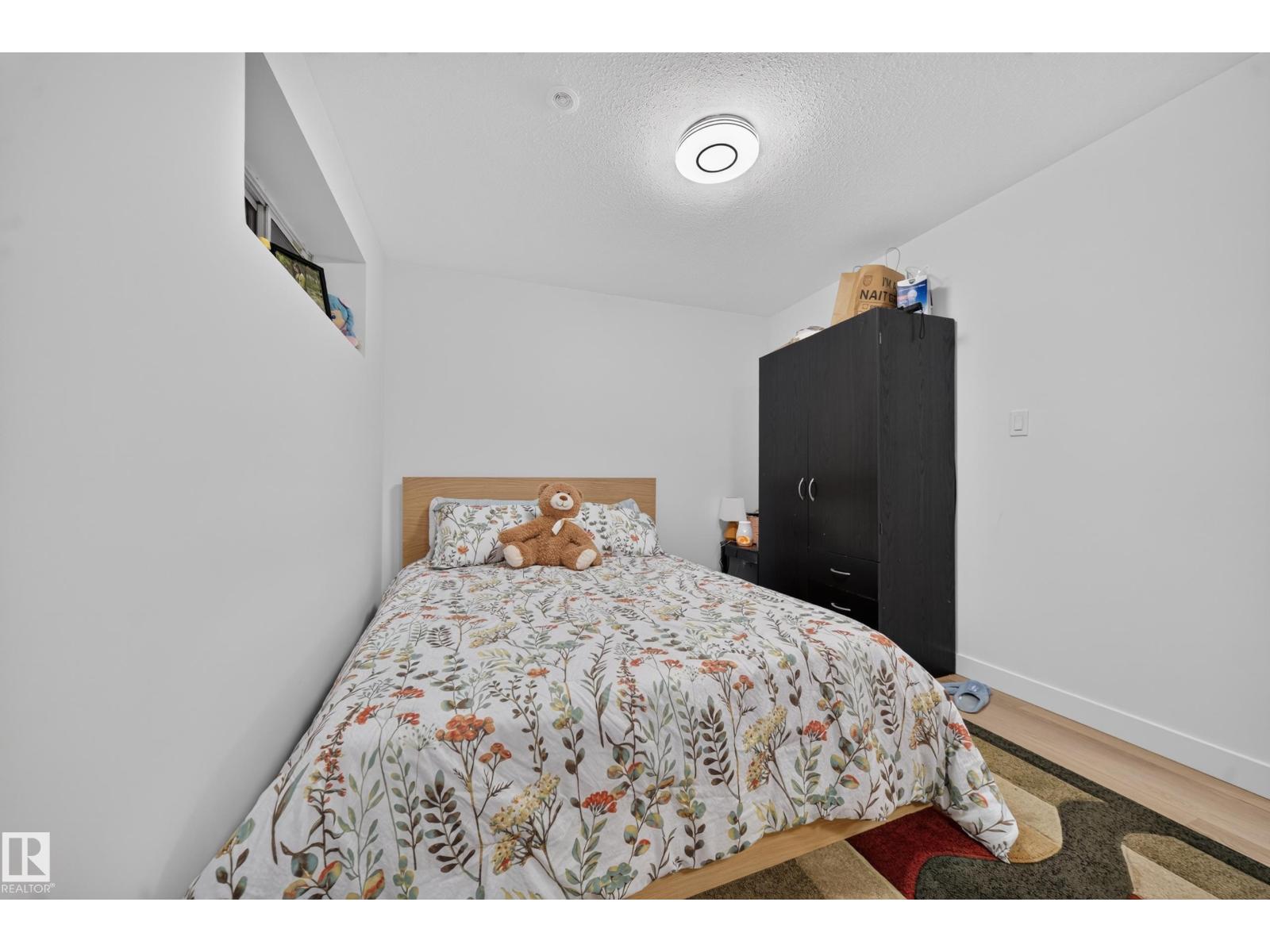 16537 134 ST NW — photo 36