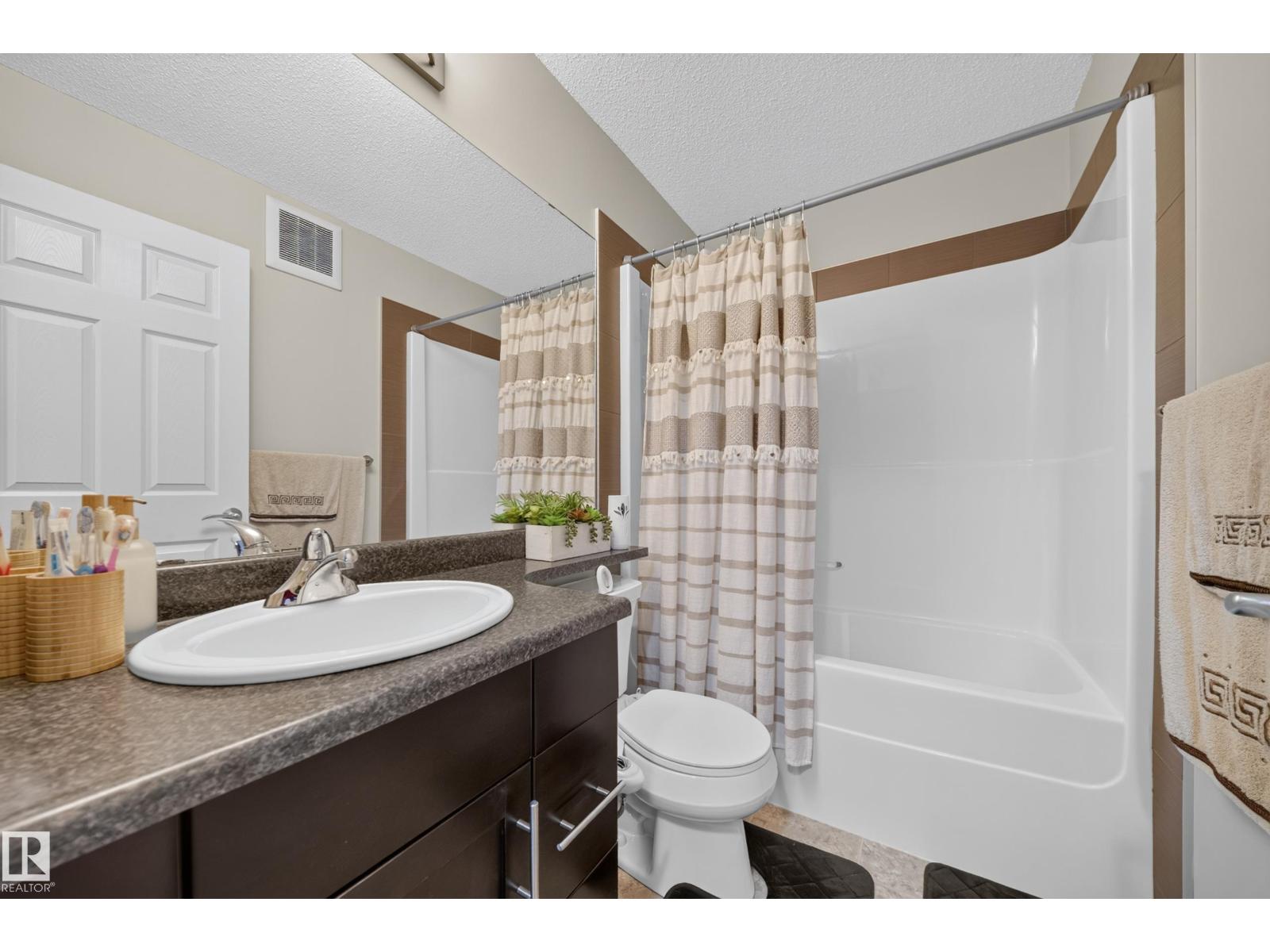16537 134 ST NW — photo 39