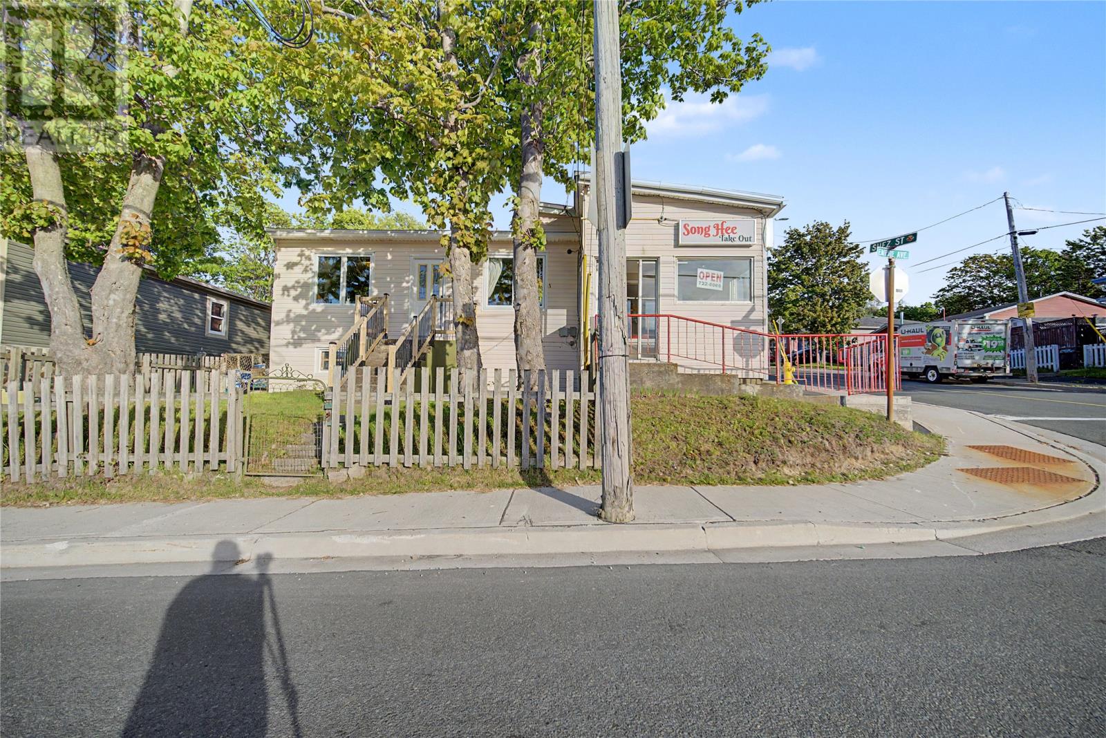 209 Empire Avenue, St. John's — photo 2