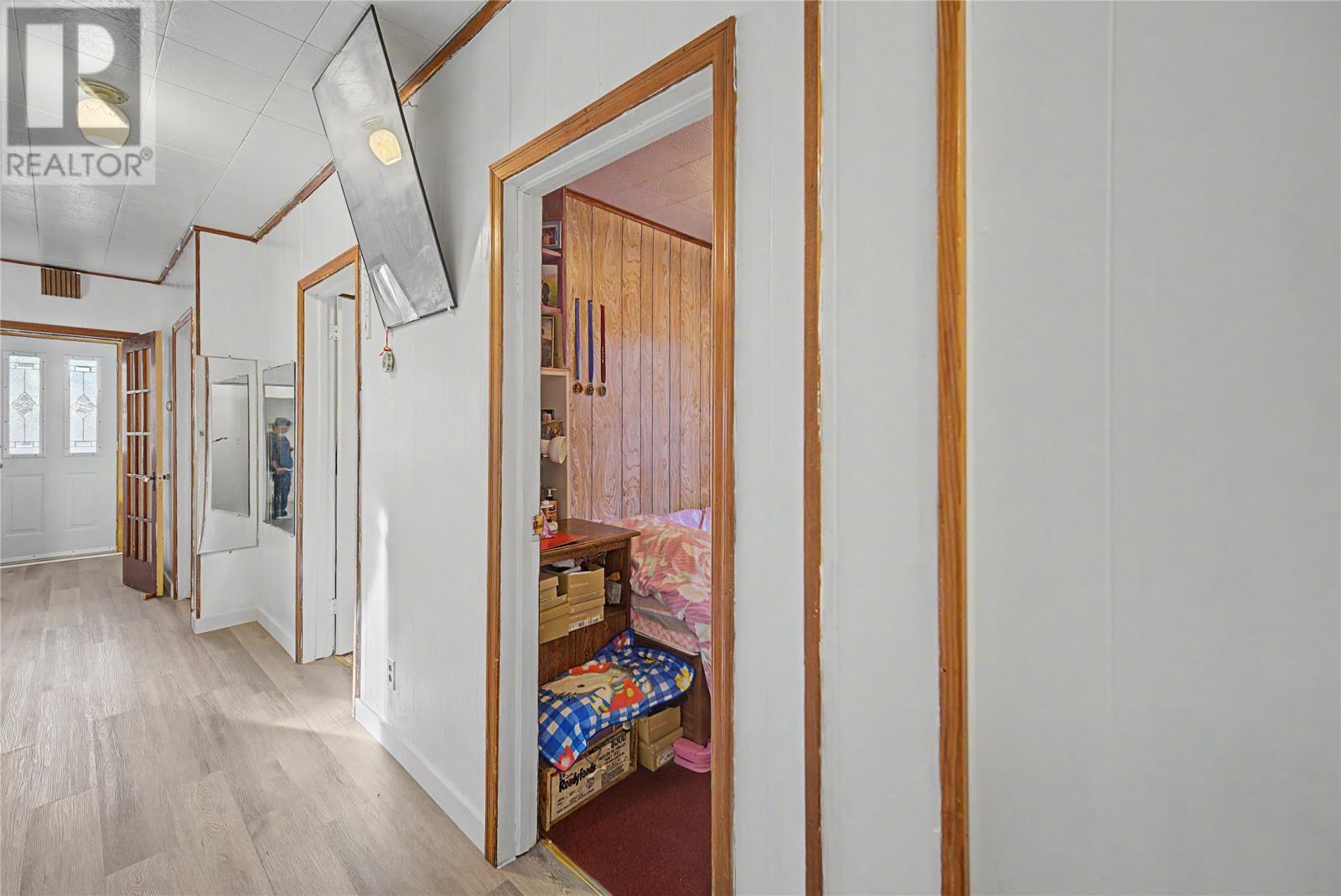 209 Empire Avenue - 27