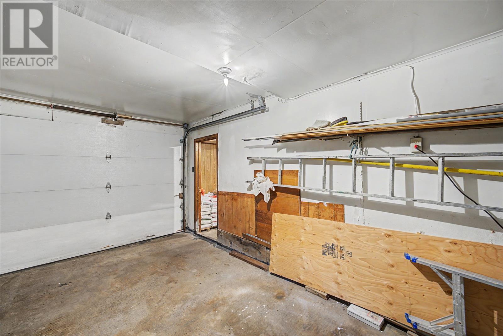 209 Empire Avenue - 41